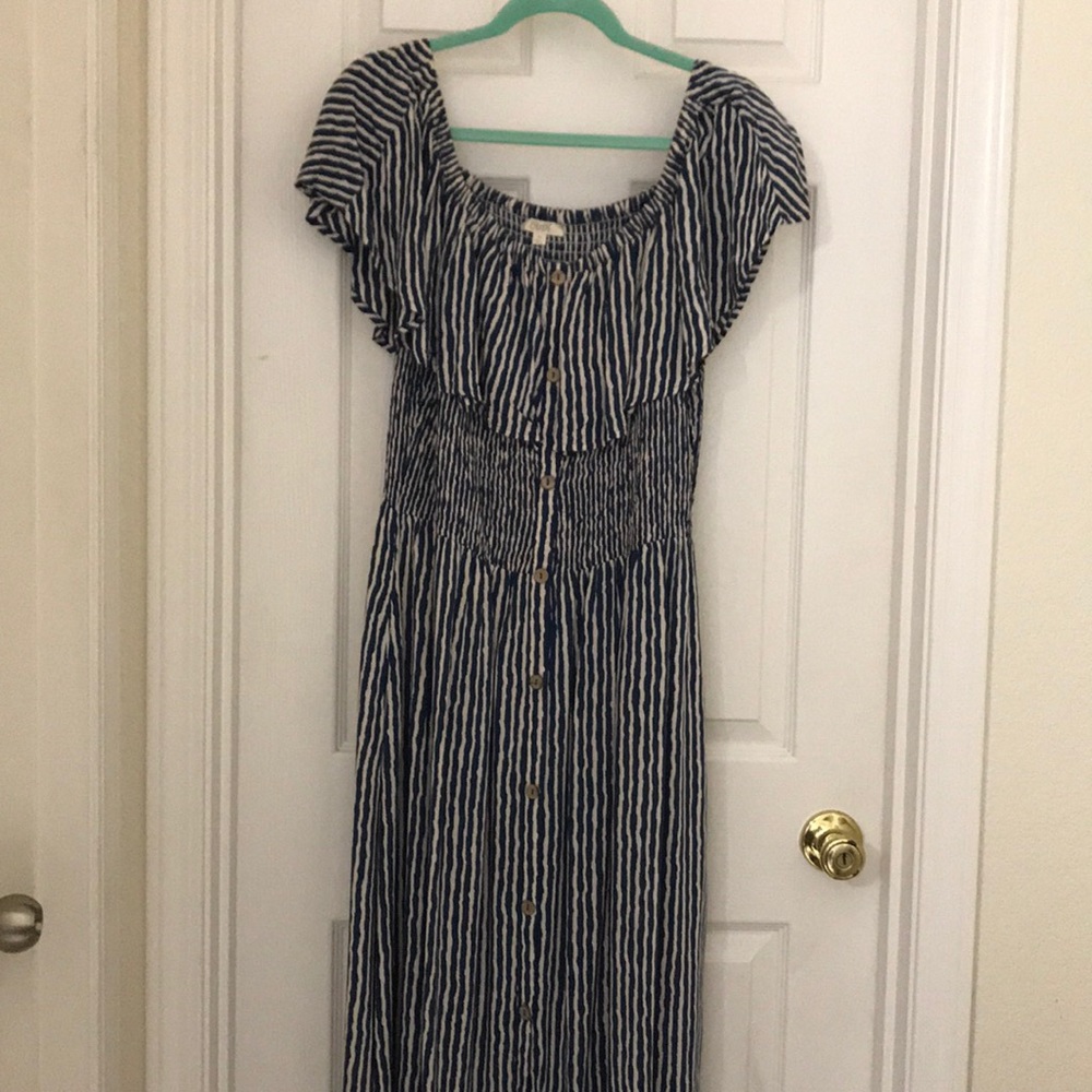 Off shoulder dress